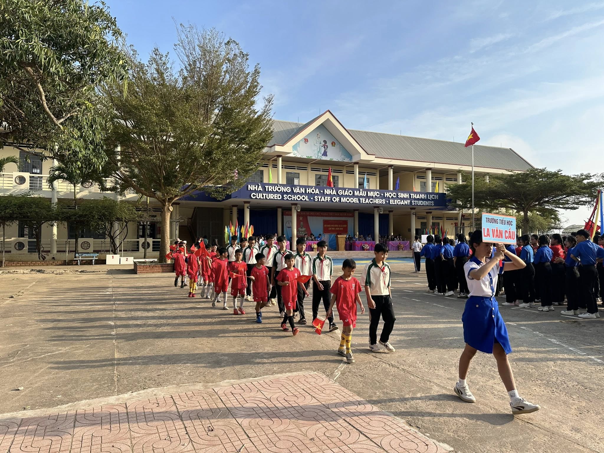 BẾ MẠC HỘI KHỎE PHÙ ĐỔNG XÃ EA KNỐP LẦN THỨ I – NĂM HỌC 2025 – 2026